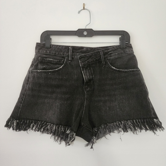 Good American Good 90"s shorts High-rise fray hem Size 26 - Picture 3 of 12